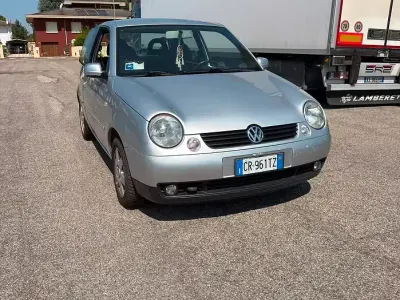 Usata VW Lupo Highline 75 CV (55 kW) 2005 Grigio Utilitaria