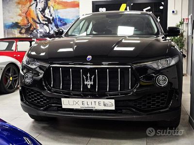 Usata Maserati Levante 275 CV (202 kW) 2017 Nero SUV
