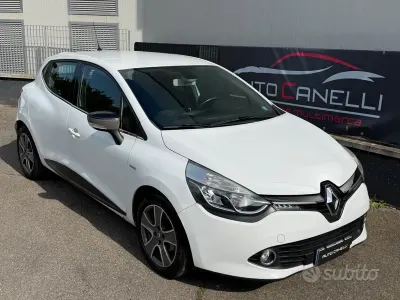 Usata Renault Clio IV 90 CV (66 kW) 2015 Bianco Berlina