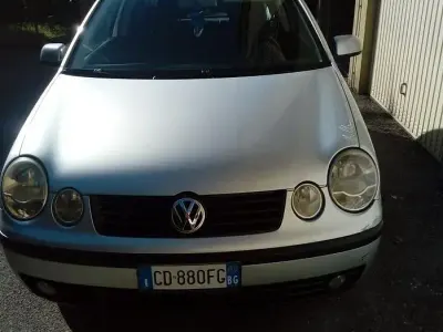 Usata VW Polo 64 CV (47 kW) 2002 Grigio Berlina