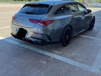 Usata Mercedes CLA200 163 CV (119 kW) 2019 Grigio Station wagon