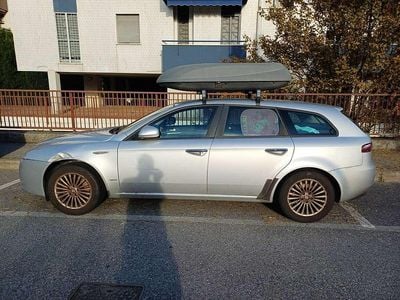 Usata Alfa Romeo 159 140 CV (102 kW) 2010 Argento Station wagon