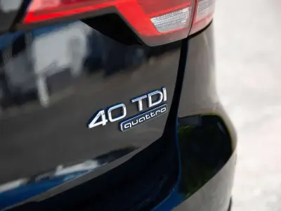 Usata Audi A4 Business 150 CV (110 kW) 2018 Nero Station wagon