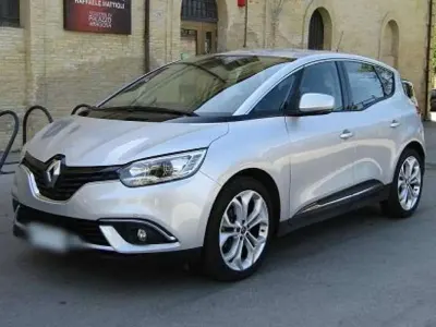 Usata Renault Scenic E-Tech 120 CV (88 kW) 2021 Argento Monovolume