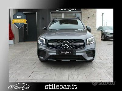 Usata Mercedes GLB220 Premium 190 CV (139 kW) 2022 Grigio montagna metallizzato SUV