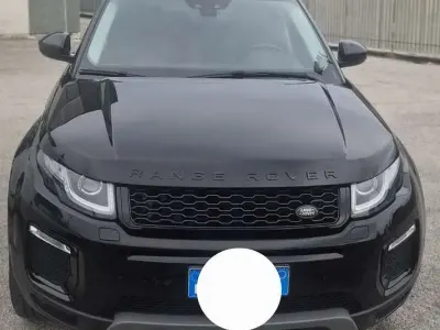 Usata Land Rover Range Rover evoque 150 CV (110 kW) 2018 Nero SUV