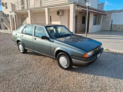 Usata Alfa Romeo 75 110 CV (80 kW) 1987 Berlina