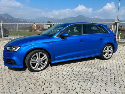 Usata Audi A3 Admired 150 CV (110 kW) 2019 Blu Berlina