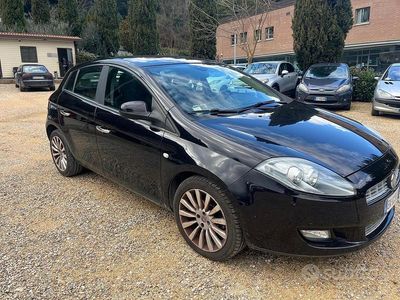 Usata Fiat Bravo 120 CV (88 kW) 2012 Nero Utilitaria