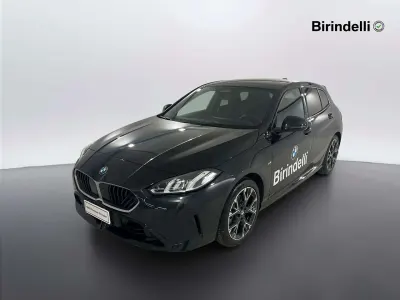 Usata BMW 118 M Sport 150 CV (110 kW) 2025 Black sapphire metallizzato Utilitaria