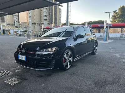 Usata VW Golf VII GTI 230 CV (169 kW) 2016 Berlina
