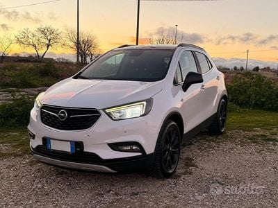 Usata Opel Mokka X 136 CV (100 kW) 2018 Bianco SUV