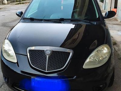 Usata Lancia Ypsilon 120 CV (88 kW) 2007 Nero Utilitaria