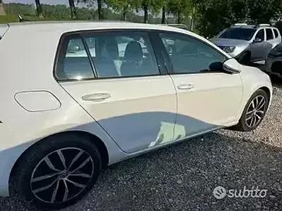 Usata VW Golf VII 110 CV (80 kW) 2016 Bianco Berlina