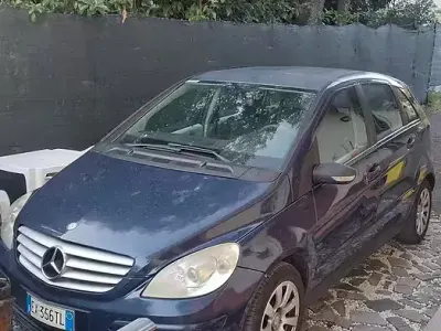 Usata Mercedes B180 109 CV (80 kW) 2007 Monovolume