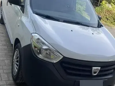 Usata Dacia Dokker 82 CV (60 kW) 2015 Bianco Monovolume