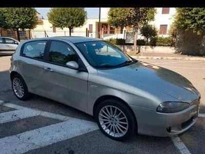 Usata Alfa Romeo 147 120 CV (88 kW) 2006 Utilitaria