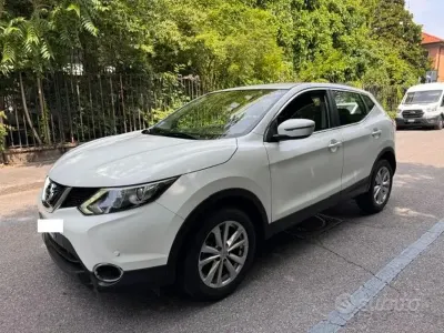 Usata Nissan Qashqai Acenta 116 CV (85 kW) 2014 Bianco SUV