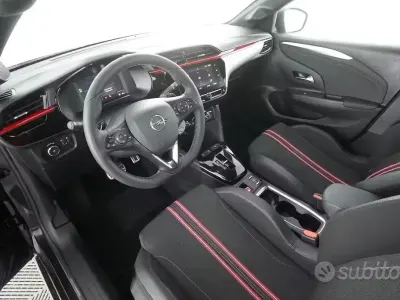 Usata Opel Corsa 131 CV (96 kW) 2023 Mineral black Utilitaria