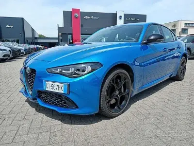 Usata Alfa Romeo Giulia Sprint 280 CV (205 kW) 2024 Blu Berlina