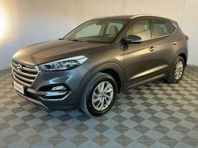 Usata Hyundai Tucson Xpossible 115 CV (84 kW) 2016 Grigio SUV