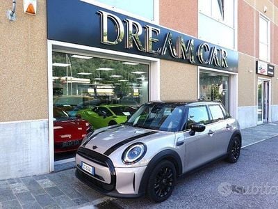 Usata Mini Cooper 136 CV (100 kW) 2021 Grigio metallizzato Utilitaria