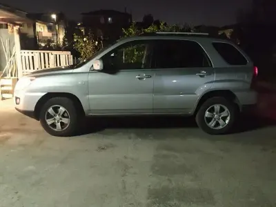 Usata Kia Sportage 141 CV (103 kW) 2009 Grigio SUV