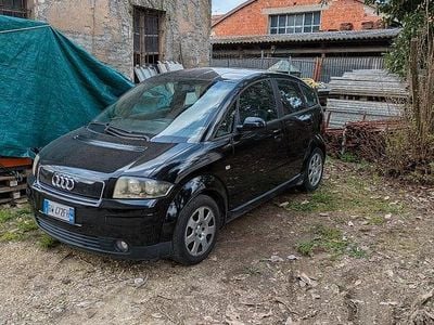 Usata Audi A2 Ambiente 75 CV (55 kW) 2001 Nero Utilitaria