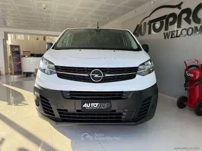 Usata Opel Vivaro Essentia 120 CV (88 kW) 2020 Bianco Monovolume