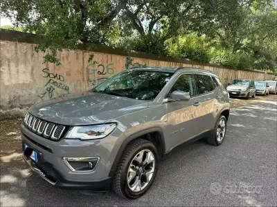 Usata Jeep Compass Limited 170 CV (125 kW) 2019 Grigio SUV