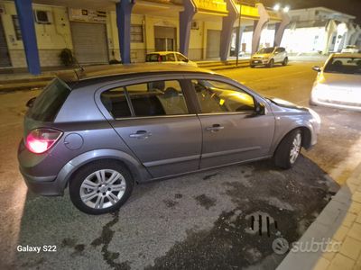 usata Opel Astra 5p 1.7 cdti Cosmo esp 101cv FL