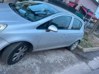 Usata Opel Corsa 80 CV (58 kW) 2009 Grigio Utilitaria