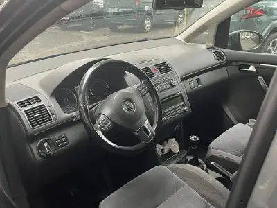 Usata VW Touran 140 CV (102 kW) 2011 Monovolume