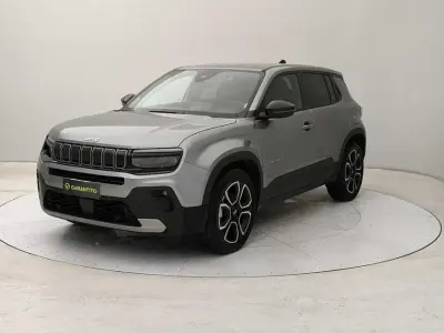 Usata Jeep Avenger Summit 100 CV (73 kW) 2025 Grigio SUV