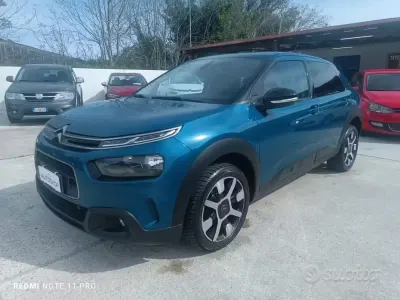 Usata Citroën C4 Shine 99 CV (72 kW) 2018 Blu Berlina