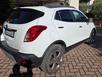 Usata Opel Mokka S 140 CV (102 kW) 2014 Bianco SUV