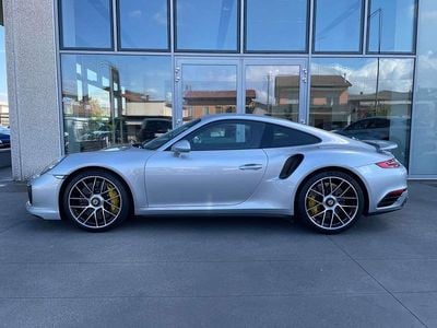 Porsche 911 Turbo S