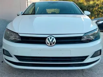 Usata VW Polo Comfortline 80 CV (58 kW) 2018 Bianco Utilitaria