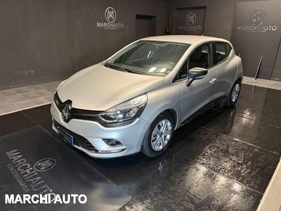 Usata Renault Clio IV Zen 75 CV (55 kW) 2018 Argento Berlina
