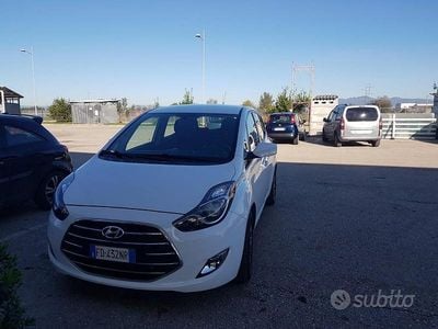 Usata Hyundai ix20 90 CV (66 kW) 2016 Bianco Utilitaria