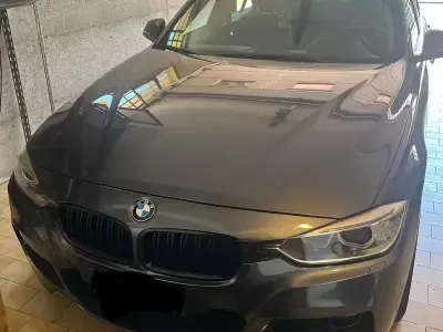 Usata BMW 318 143 CV (105 kW) 2013 Grigio Berlina