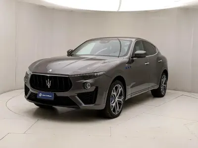 Usata Maserati Levante GT 330 CV (242 kW) 2022 Grigio SUV