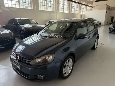 Usata VW Golf VI Highline 110 CV (80 kW) 2009 Bluazzurro Utilitaria