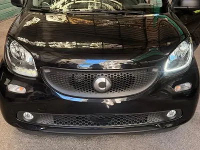 Usata Smart ForFour 71 CV (52 kW) 2019 Nero Utilitaria