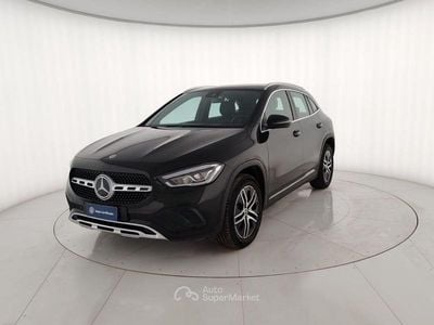 Usata Mercedes GLA180 116 CV (85 kW) 2022 Nero metallizzato SUV