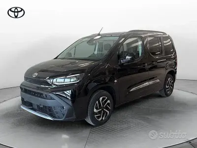 Nuova Toyota Proace Verso City 130 CV (95 kW) 2026 Nero Station wagon