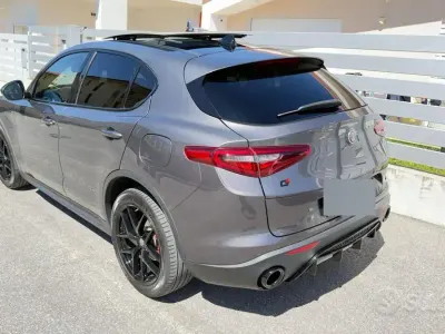 Usata Alfa Romeo Stelvio 210 CV (154 kW) 2017 Grigio SUV