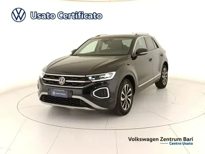 Usata VW T-Roc Style 110 CV (80 kW) 2023 Nero SUV