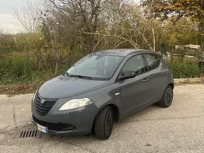 Usata Lancia Ypsilon 69 CV (50 kW) 2015 Utilitaria