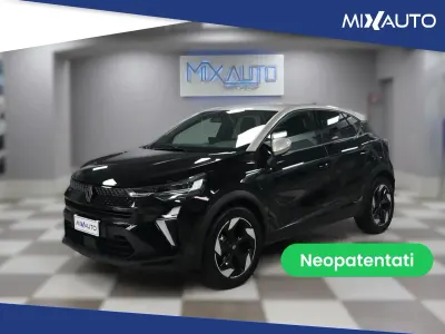 Usata Renault Captur Techno 91 CV (66 kW) 2025 Nero / tetto grigio SUV